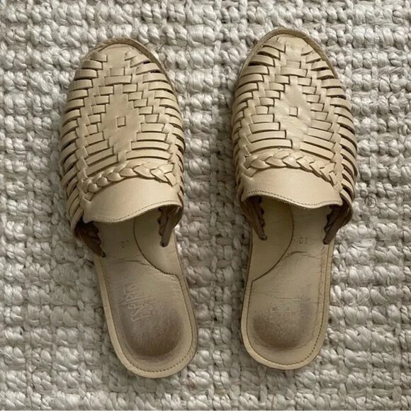 Espiritu | Slip-Ons Huaraches in Tulip - Picture 5 of 5